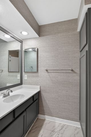 10009 Raintree Drive, Shreveport, LA 71115