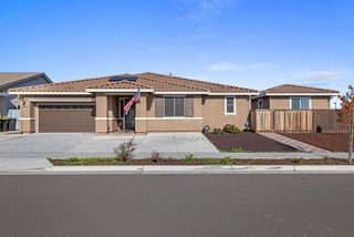525 Bacarra St, Lathrop, CA 95330