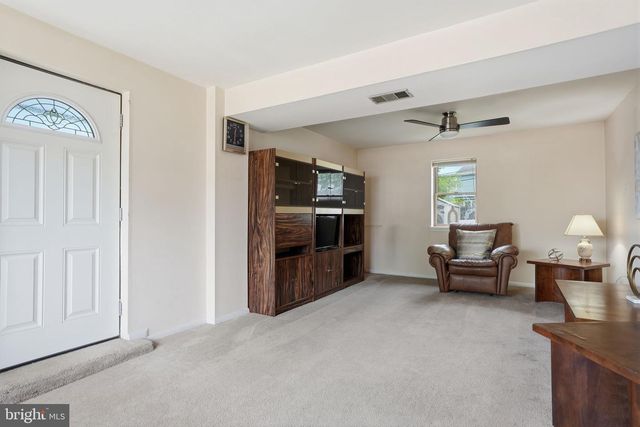 618 S OXFORD VALLEY RD, Fairless Hills, PA 19030