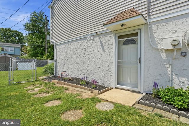 618 S OXFORD VALLEY RD, Fairless Hills, PA 19030