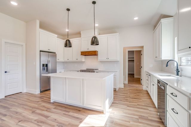 217 Kilkenny Road, Poolville, TX 76487