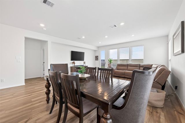 3043 Kastania Lane, Fresno, TX 77545