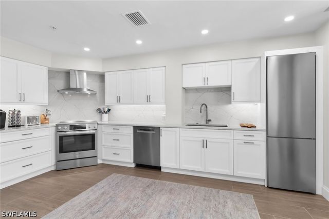 980 Cape Marco DR 1702, Marco Island, FL 34145