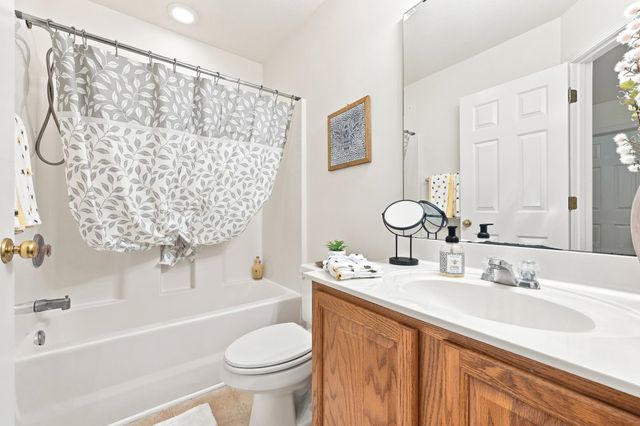167 E. Chenoa Dr. E, Murrells Inlet, SC 29576