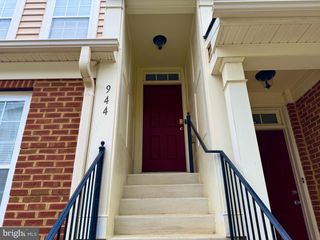 944 PINE FOREST LN #1712, Upper Marlboro, MD 20774