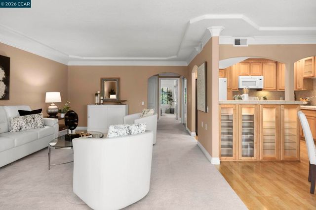 1160 Rockledge Lane 2, Walnut Creek, CA 94595