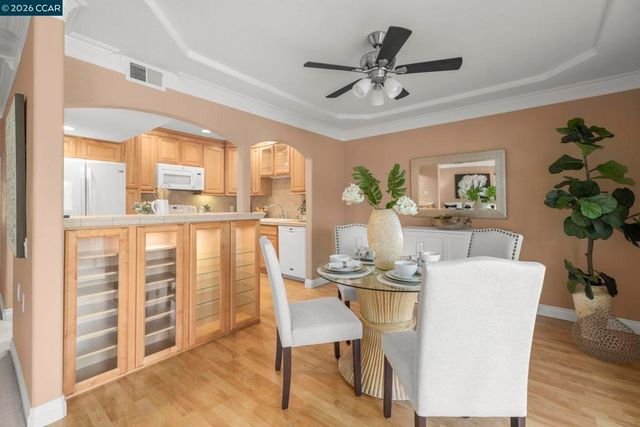 1160 Rockledge Lane 2, Walnut Creek, CA 94595