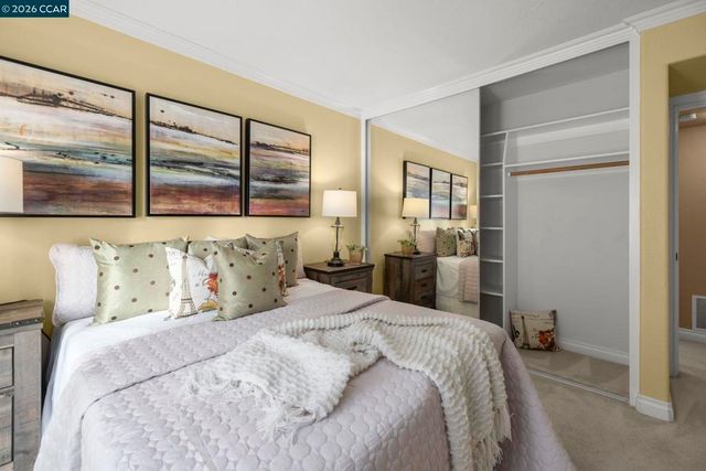 1160 Rockledge Lane 2, Walnut Creek, CA 94595