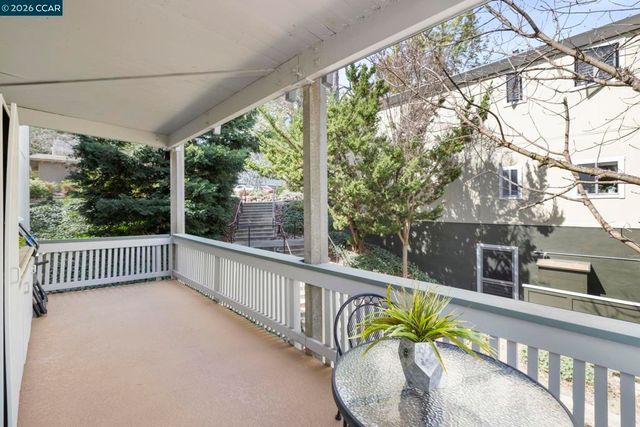 1160 Rockledge Lane 2, Walnut Creek, CA 94595