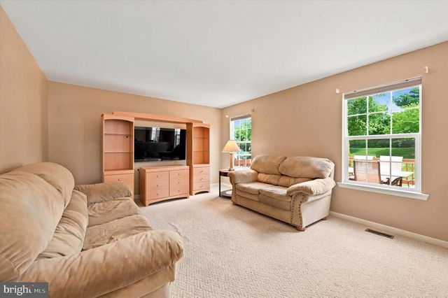 128 MILLVIEW DR, Coatesville, PA 19320
