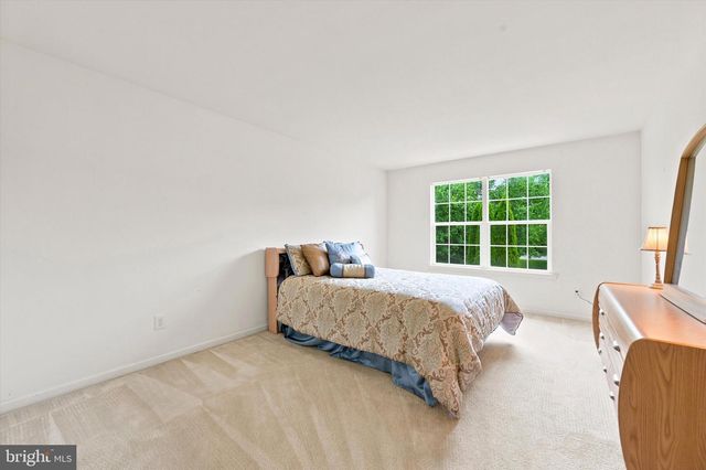 128 MILLVIEW DR, Coatesville, PA 19320