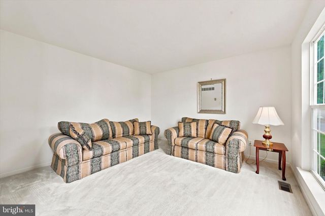 128 MILLVIEW DR, Coatesville, PA 19320