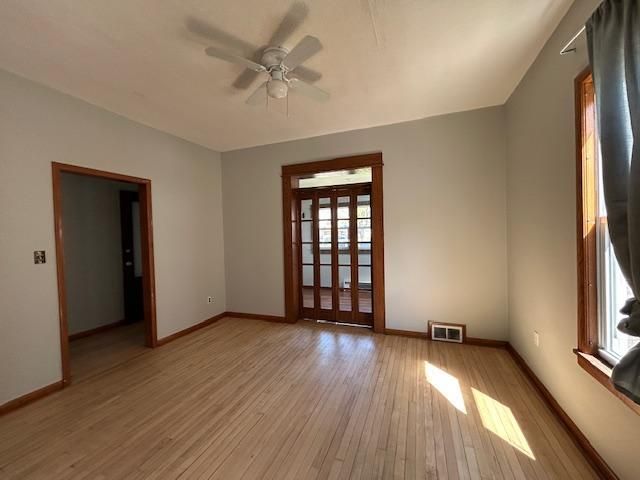 712 6th Street NE, Minneapolis, MN 55413