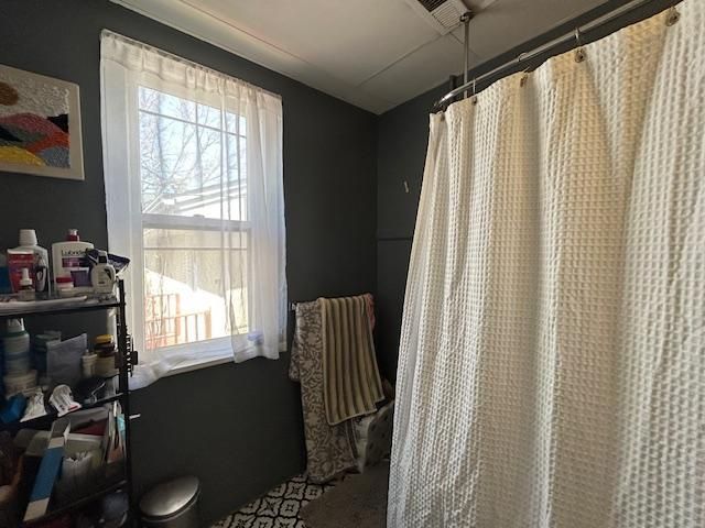 712 6th Street NE, Minneapolis, MN 55413