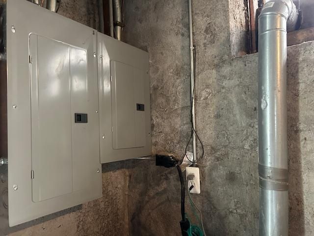 712 6th Street NE, Minneapolis, MN 55413