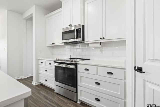 103 St. James, Mt Pleasant, TX 75455