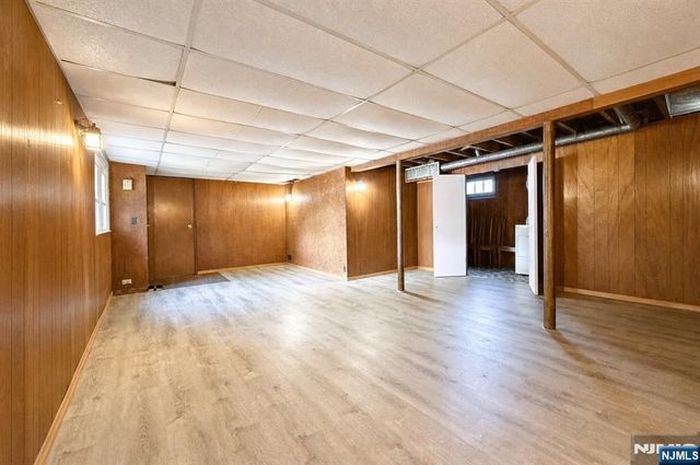50 Knolls Road, Bloomingdale, NJ 07403