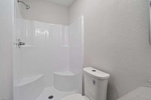112 W Rexford DR, Newport News, VA 23608