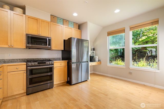 10919 E Villa Monte Drive, Mukilteo, WA 98275