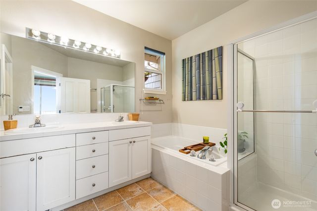10919 E Villa Monte Drive, Mukilteo, WA 98275