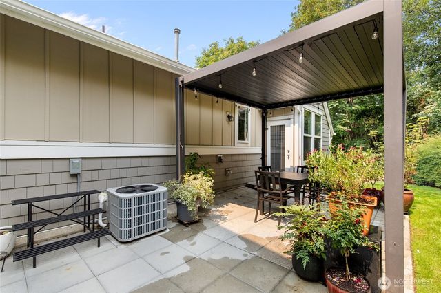 10919 E Villa Monte Drive, Mukilteo, WA 98275