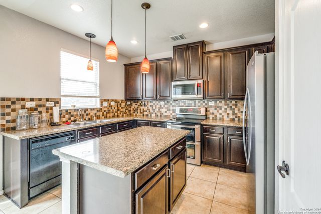 6706 ALPINE CRST, San Antonio, TX 78233
