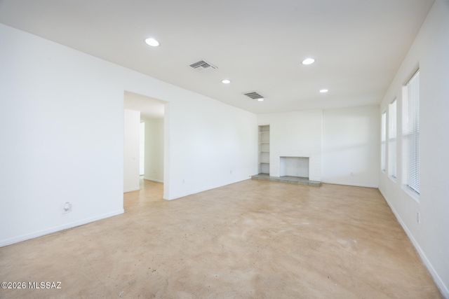 216 E Waverly Street, Tucson, AZ 85705