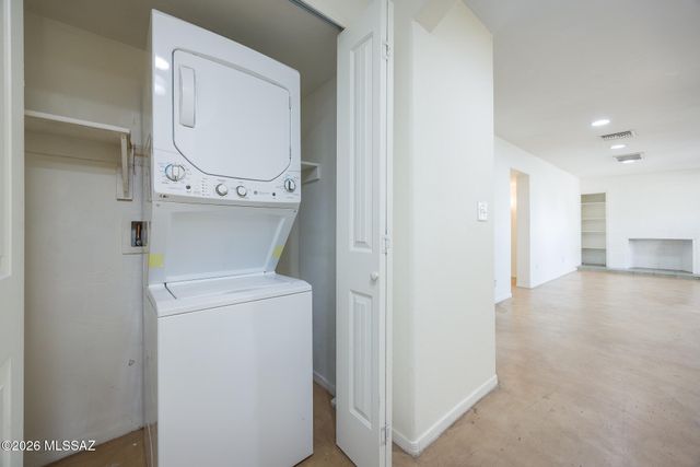 216 E Waverly Street, Tucson, AZ 85705