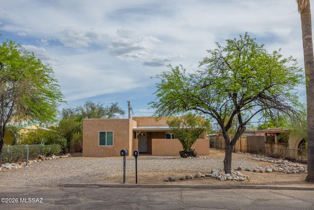216 E Waverly Street, Tucson, AZ 85705