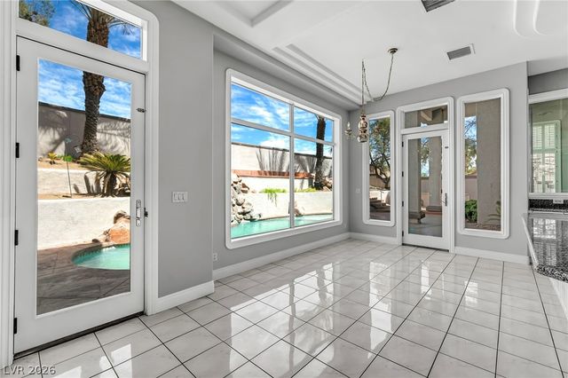 8798 Big Bluff Avenue, Las Vegas, NV 89148