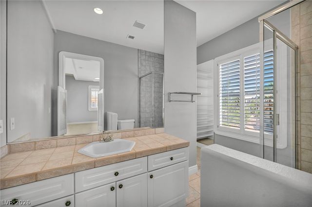 8798 Big Bluff Avenue, Las Vegas, NV 89148