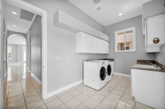 8798 Big Bluff Avenue, Las Vegas, NV 89148