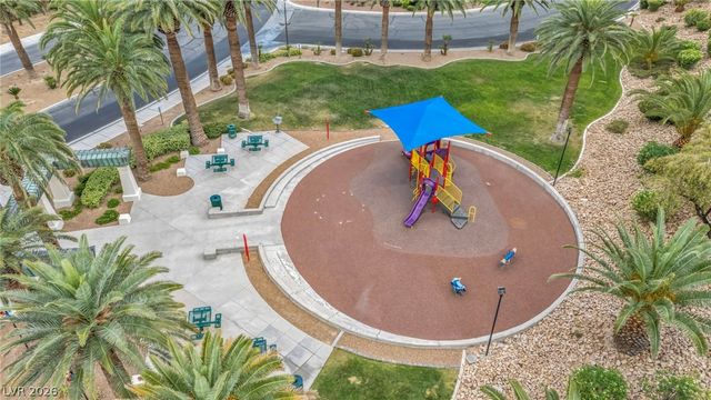 8798 Big Bluff Avenue, Las Vegas, NV 89148
