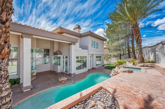 8798 Big Bluff Avenue, Las Vegas, NV 89148