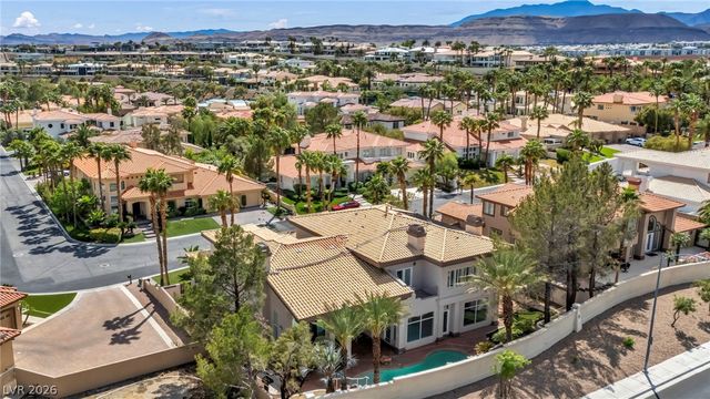 8798 Big Bluff Avenue, Las Vegas, NV 89148
