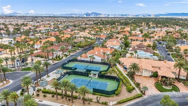 8798 Big Bluff Avenue, Las Vegas, NV 89148