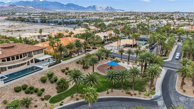 8798 Big Bluff Avenue, Las Vegas, NV 89148