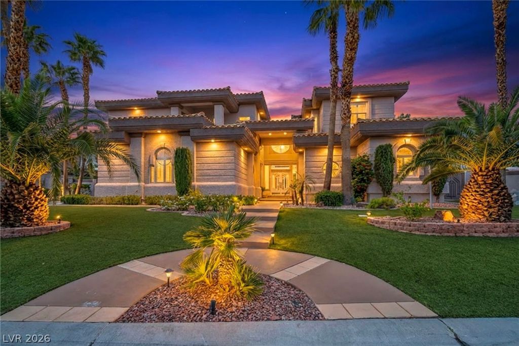 8798 Big Bluff Avenue, Las Vegas, NV 89148