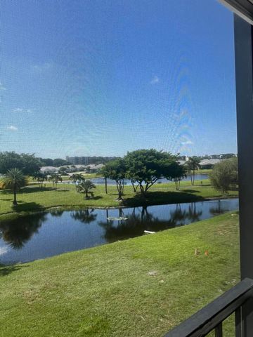 7006 HUNTINGTON Lane 302, Delray Beach, FL 33446