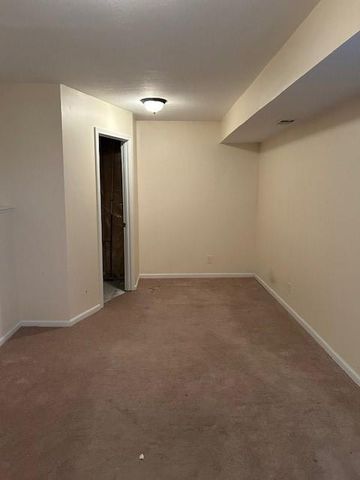 565 S Cedar Street, Gardner, KS 66030