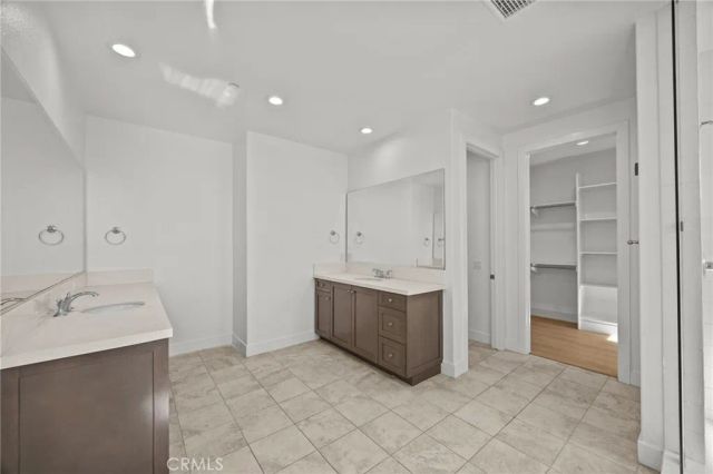 20638 W Deer Grass Ct Court, Porter Ranch, CA 91326