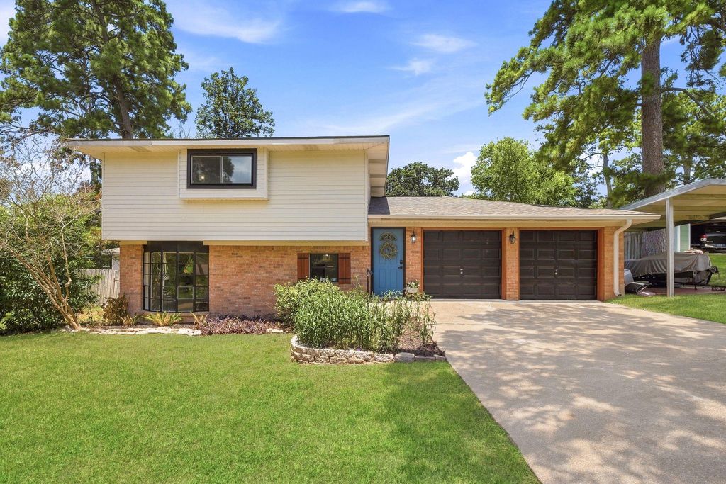 20247 Lana Lane, Porter, TX 77365