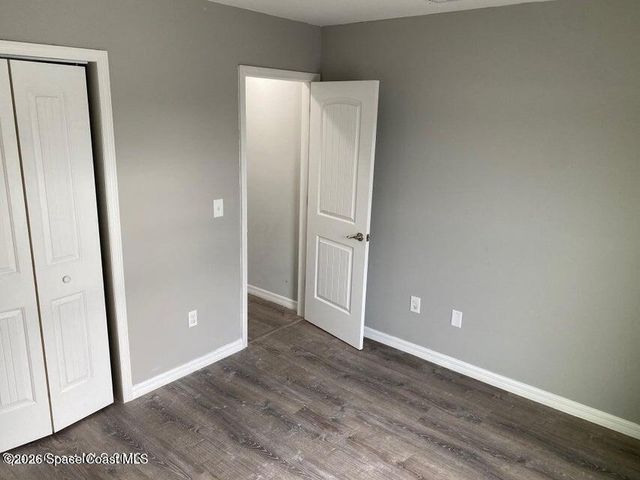 2944 Century Oaks Circle, West Melbourne, FL 32904