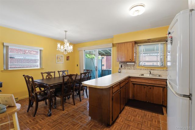 445 Olmstead Avenue, Bronx, NY 10473