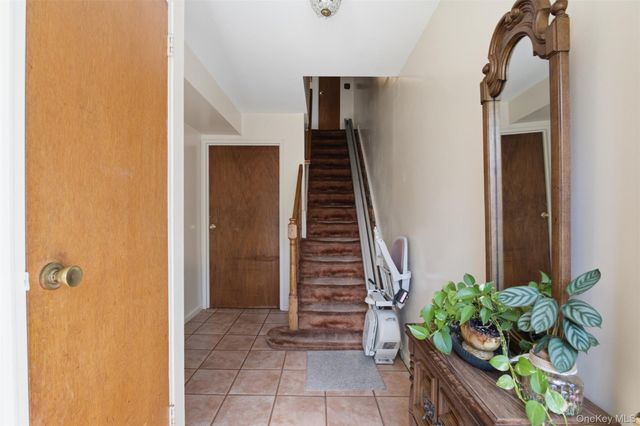 445 Olmstead Avenue, Bronx, NY 10473