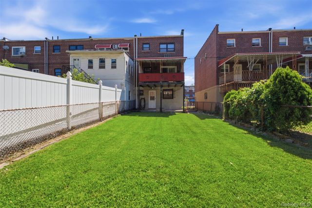 445 Olmstead Avenue, Bronx, NY 10473