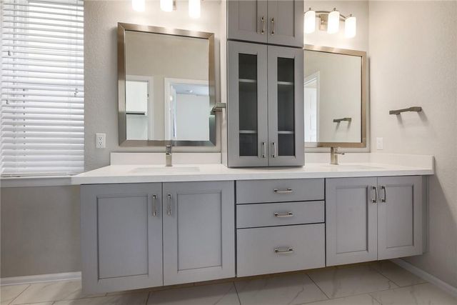 10303 Oldham CV, Austin, TX 78717