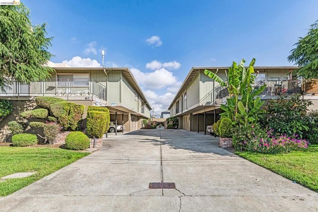76 Oakes Blvd., San Leandro, CA 94577