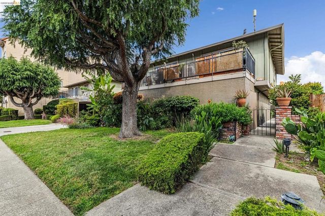 76 Oakes Blvd., San Leandro, CA 94577