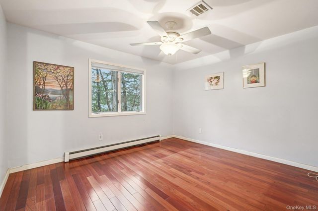 10 Omni Court, New City, NY 10956